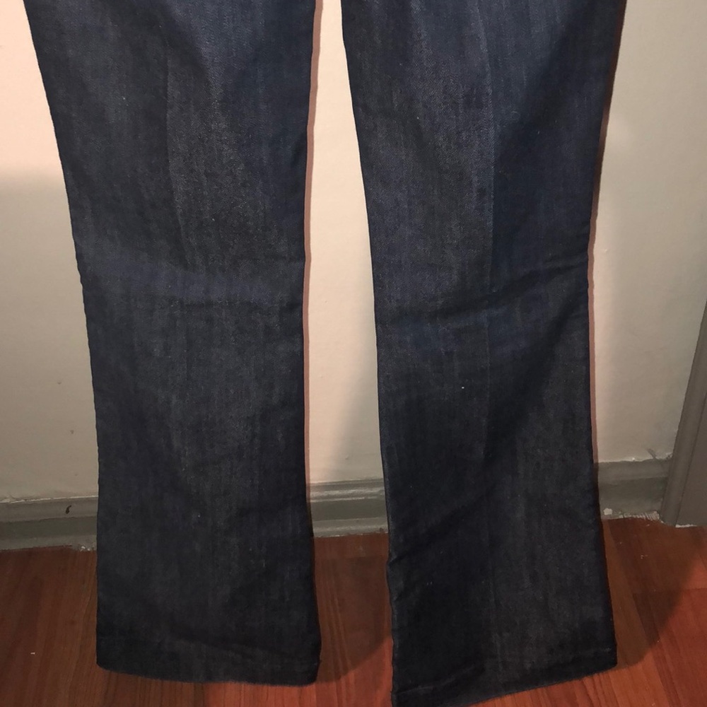 Guess Jeans - Picture 4 of 4